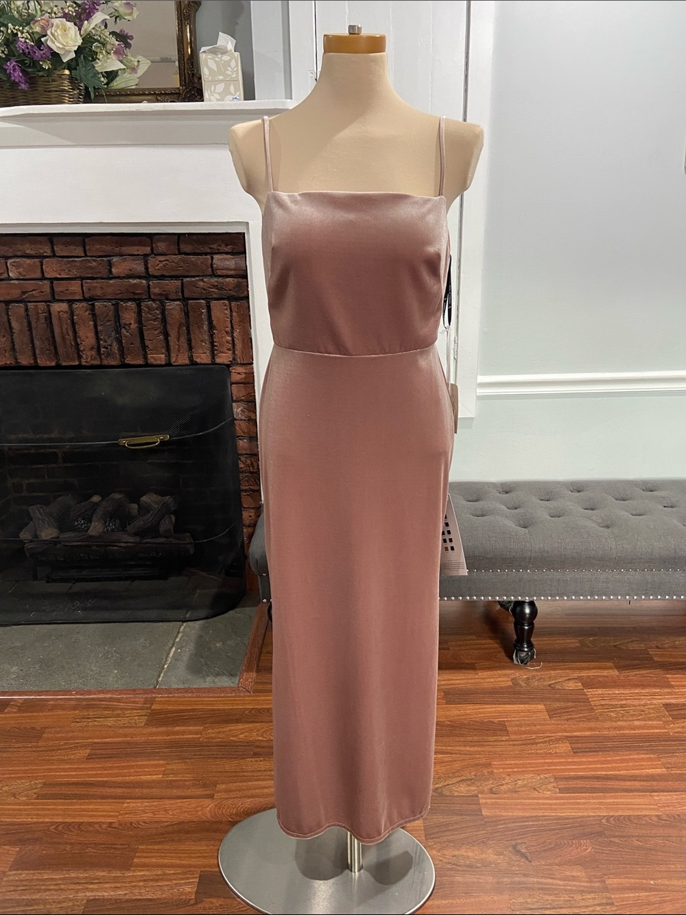 NWT SORELLA VITA Velvet Midi Dress